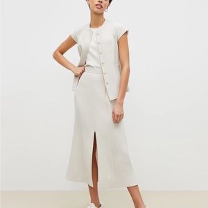 NWT M.M.LaFleur Lulu Top in textured suiting Magnolia